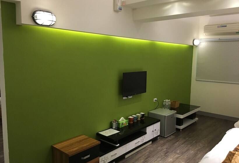 اتاق خانوادگی, 237