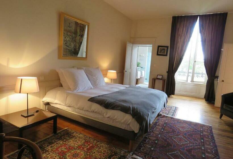 غرفة قياسية مطلّة علي الحديقة, B&b Le Jardin De Carco