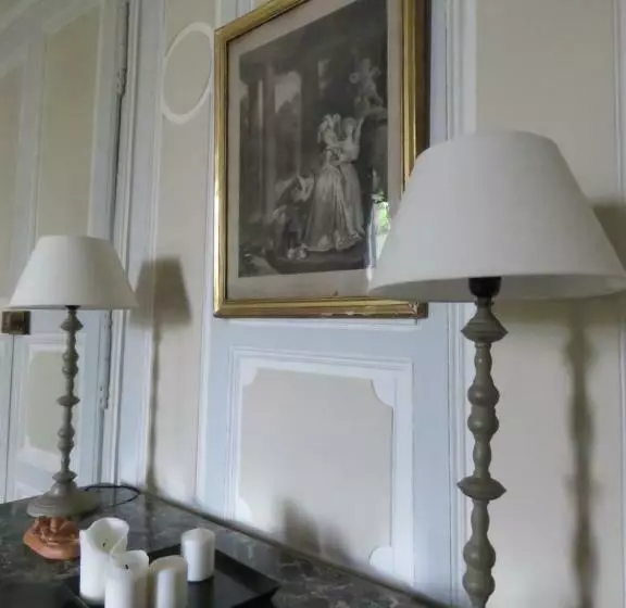 庭の見えるジュニアスイート, B&b Le Jardin De Carco