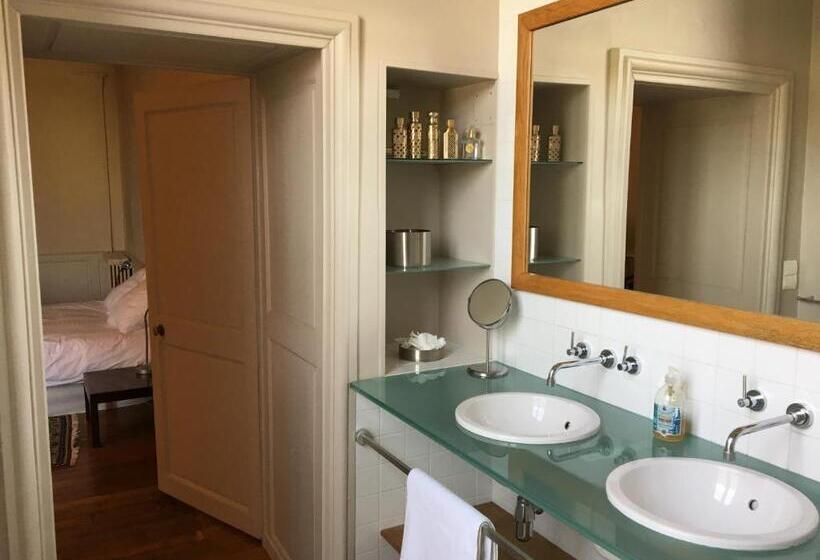 غرفة قياسية مطلّة علي الحديقة, B&b Le Jardin De Carco