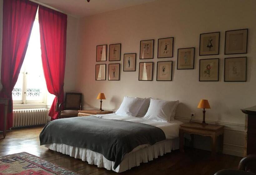 غرفة قياسية مطلّة علي الحديقة, B&b Le Jardin De Carco