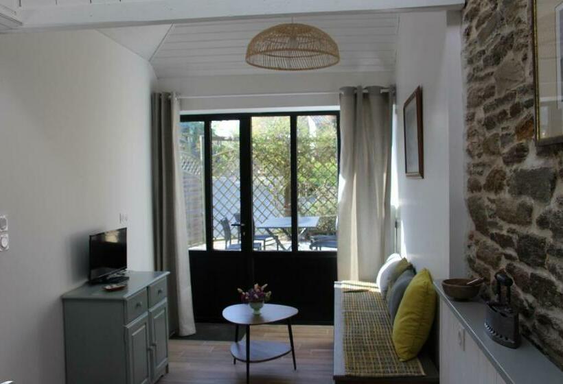 スタンダードルーム, Auberge De Keringar