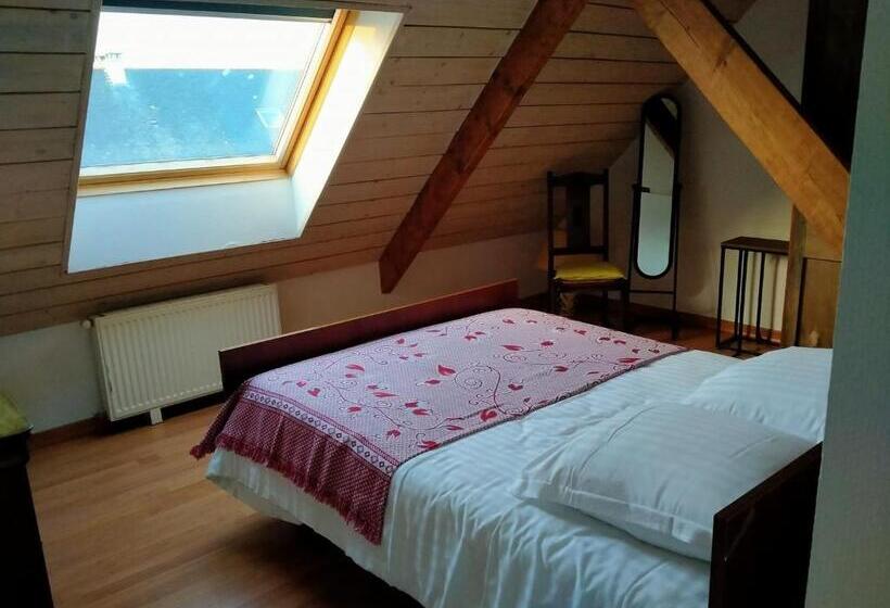 ２ベッドルームハウス, Auberge De Keringar