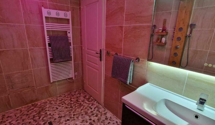 带大床的标准间, Chez Stephanie