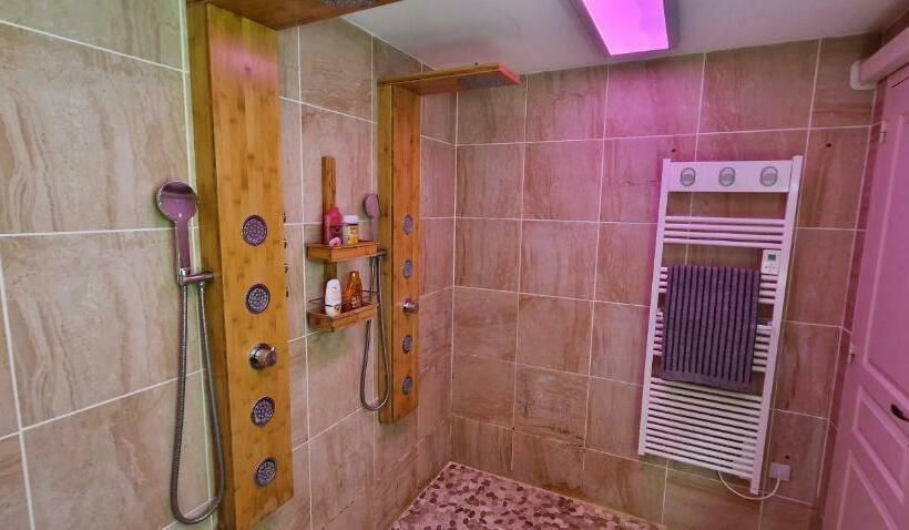 带大床的标准间, Chez Stephanie