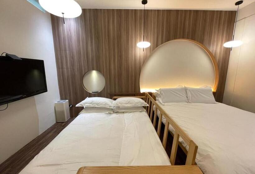 اتاق لوکس, Green Inn Kaohsiung