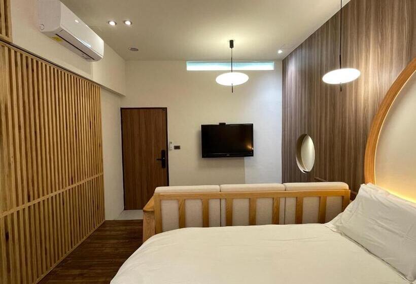 اتاق لوکس, Green Inn Kaohsiung