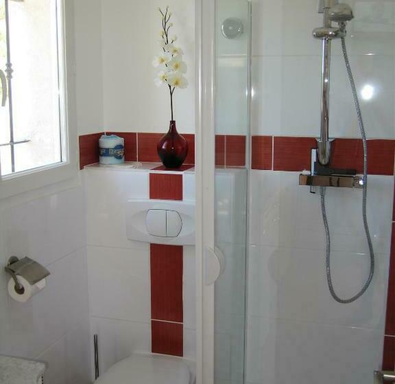 Номер Стандарт Вид на Бассейн, La Cigale Sous L Olivier