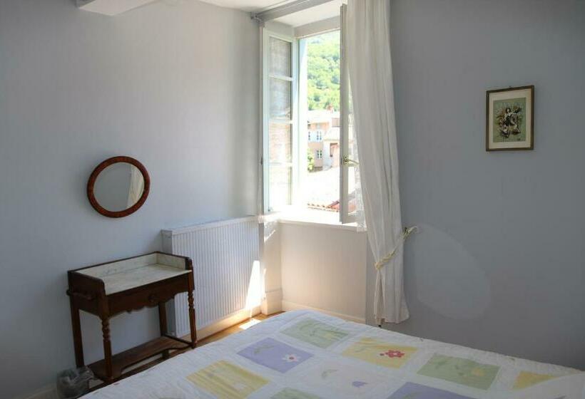 スイート, L'arche Des Chapeliers