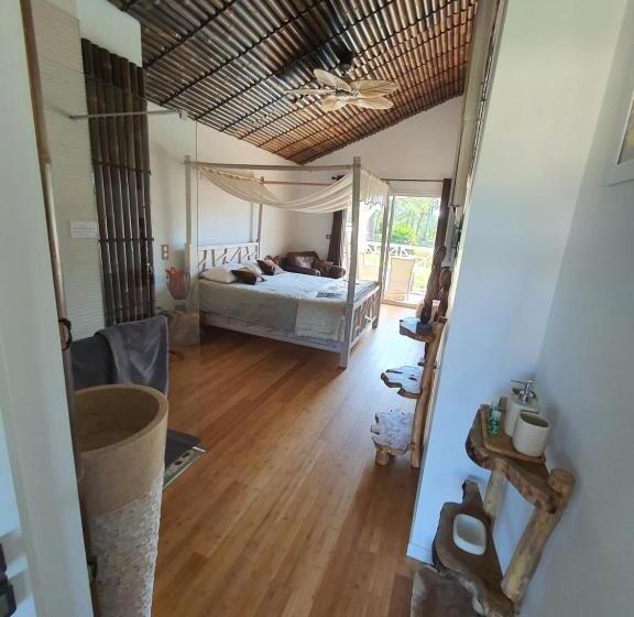 Номер Стандарт Вид на Бассейн, Villa Bora Bora