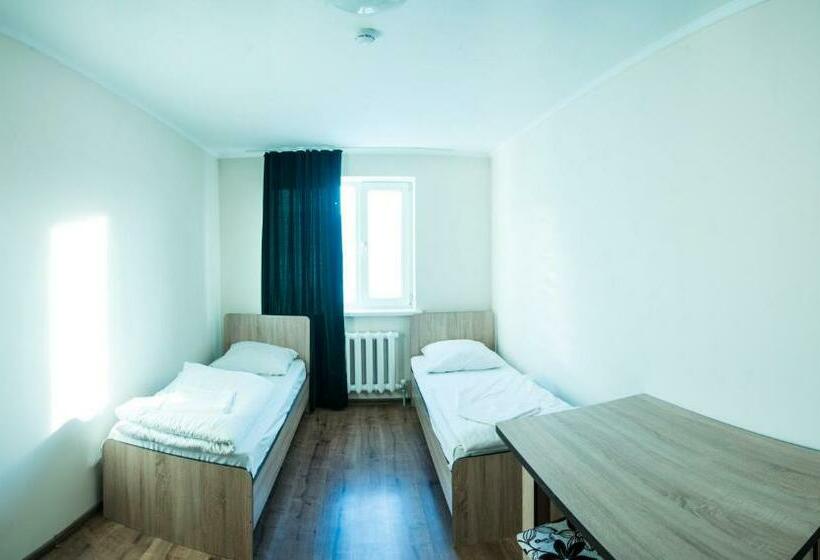 اتاق استاندارد, Hostel Nomad 4x4