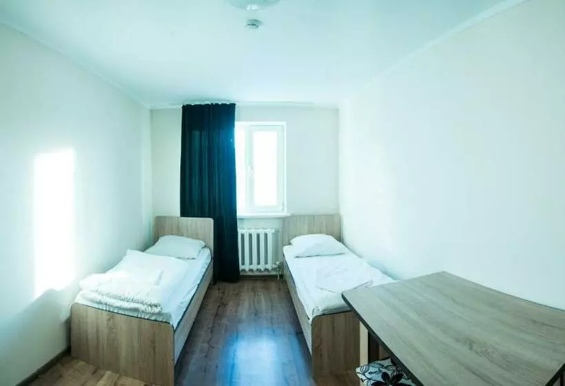 اتاق استاندارد, Hostel Nomad 4x4