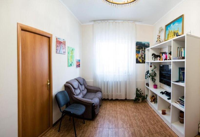 اتاق استاندارد چهار تخته, Hostel Nomad 4x4