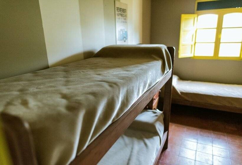 سرير فى غرفة مشتركه, Hostel Valle Fertil