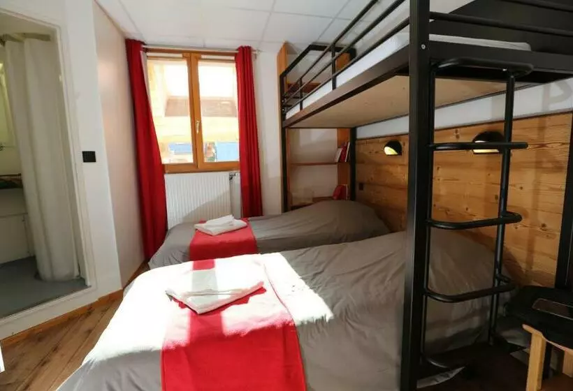 اتاق استاندارد سه نفره, Auberge D+ Valloire Galibier