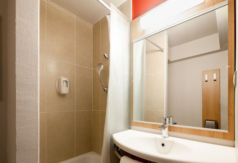 Номер Стандарт, B&b Hotel Evry Lisses 2