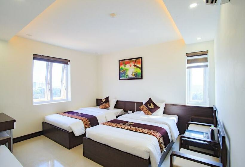 اتاق سوپریور, Cao Minh