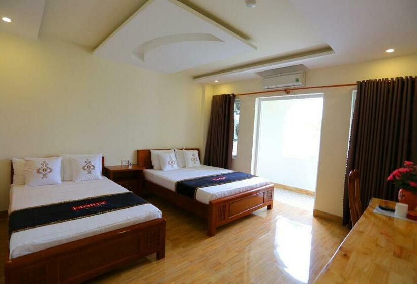 اتاق خانوادگی, Gia Loi