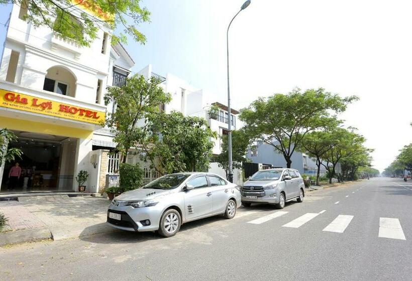 اتاق خانوادگی, Gia Loi