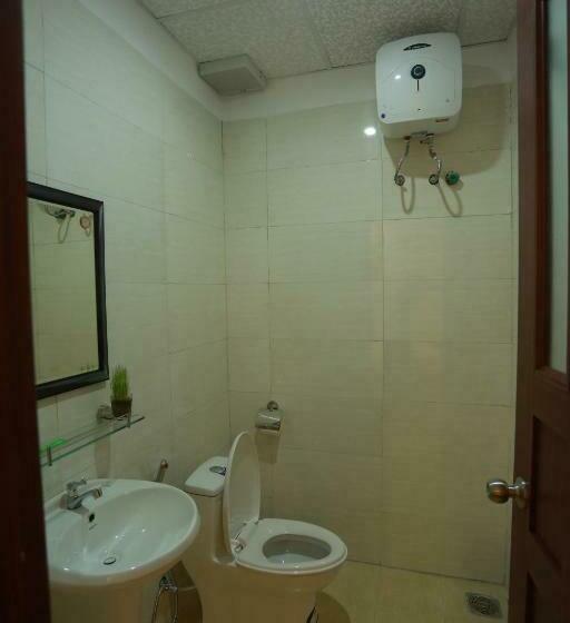 اتاق خانوادگی, Gia Loi