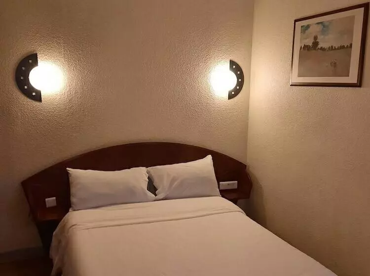スタンダードルーム, Le Clémenceau Hôtel Et Appart Hôtel & Restaurant Gare Sncf Centre Ville