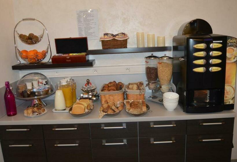 スタンダードルーム, Restaurant Le Bellevue