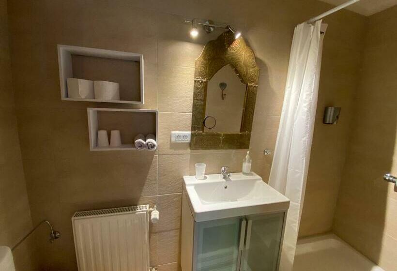 스탠다드 룸, B&b De Charme La Maison Des 5 Temps