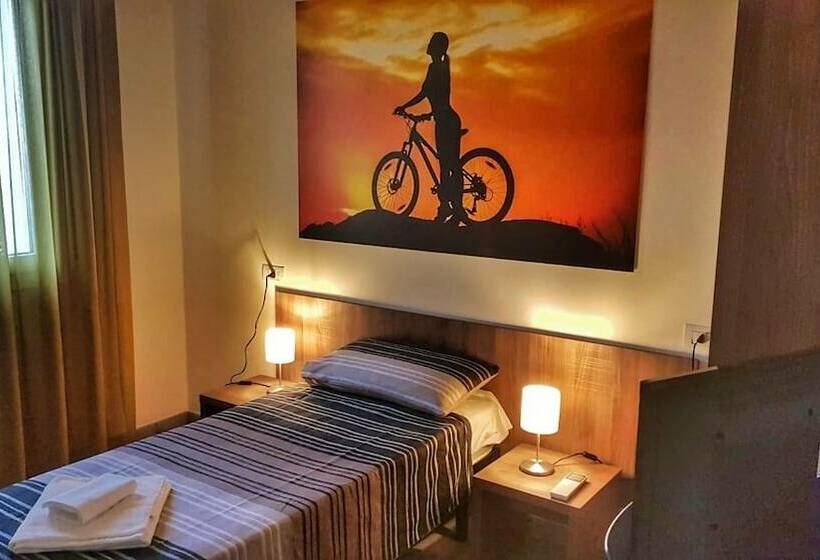 スタンダードシングルルーム, Bed & Bike