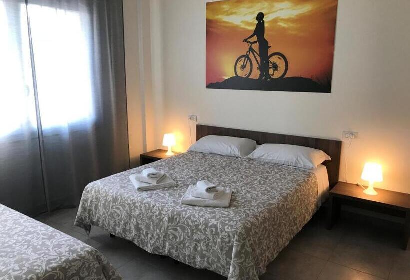 スタンダードトリプルルーム, Bed & Bike