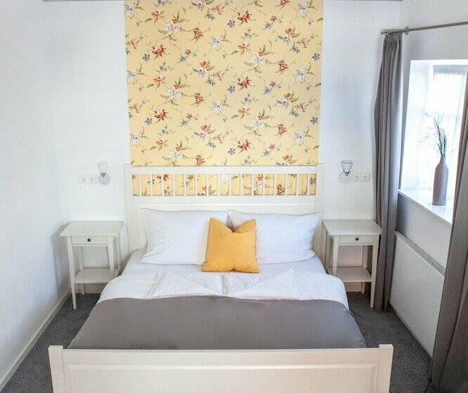 غرفة كلاسيكية, Am Markt