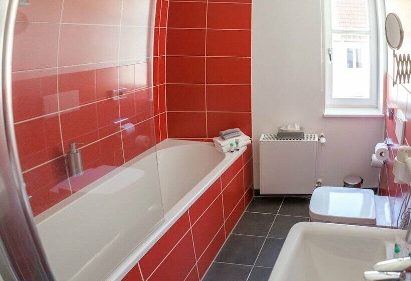 חדר יחיד קלאסי, Am Markt