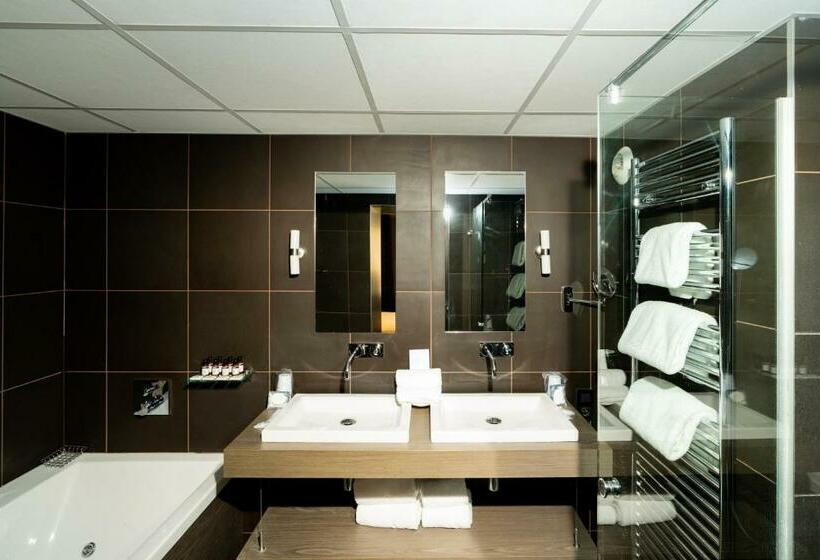 جناح, Fac & Spera Hôtel & Spa