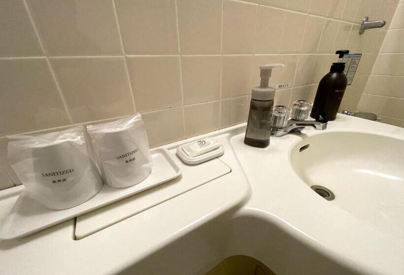 スタンダードルーム, Heidi Hof