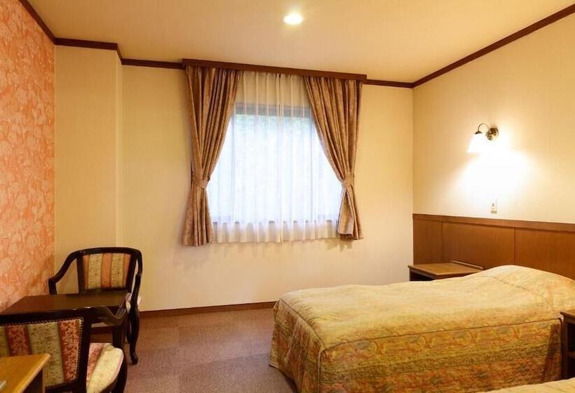 スタンダードルーム, Heidi Hof