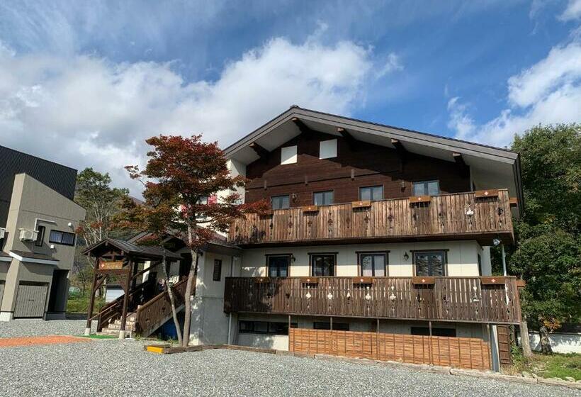 スタンダードルーム, Heidi Hof