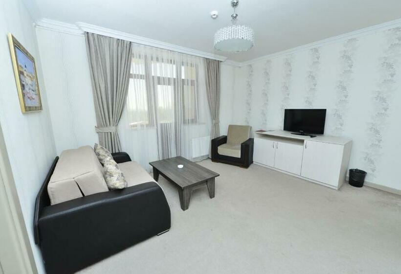 سوییت جونیور با بالکن, Gabala Yeddi Gozel