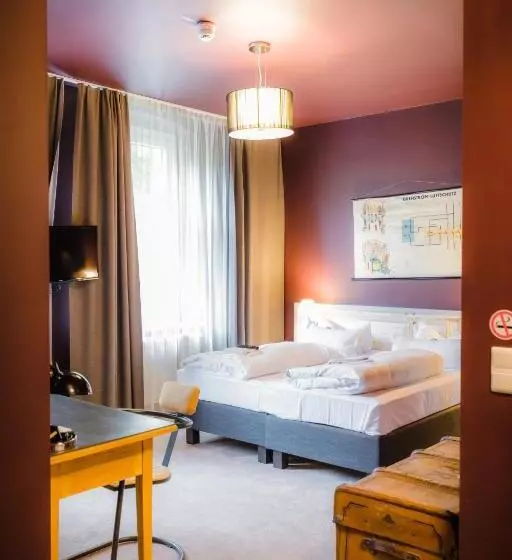Quarto standard, Luis