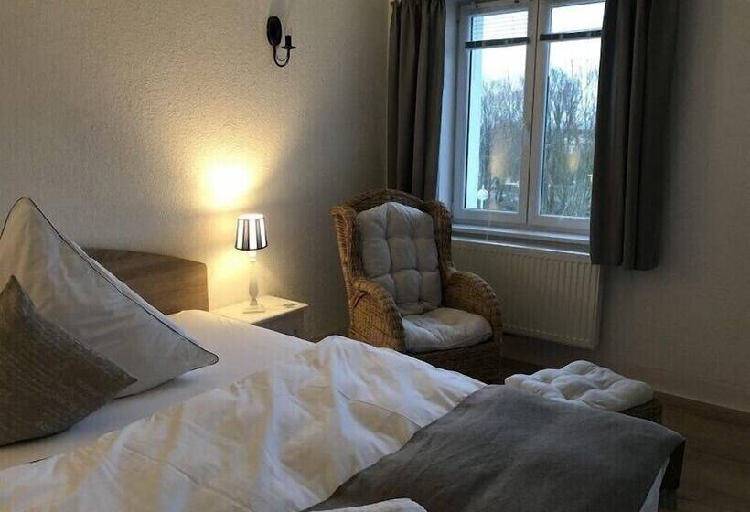 デラックスルーム, Pfeffermühle Pension Und Gastronomie Ug