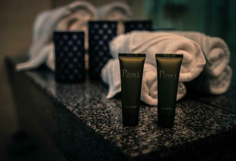 سوییت جونیور, Point Boutique