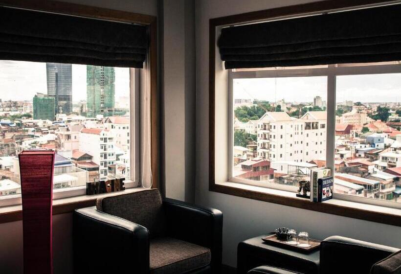 سوئیت با تخت بزرگ, Point Boutique