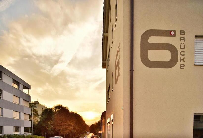 Comfort room with balcony, Six