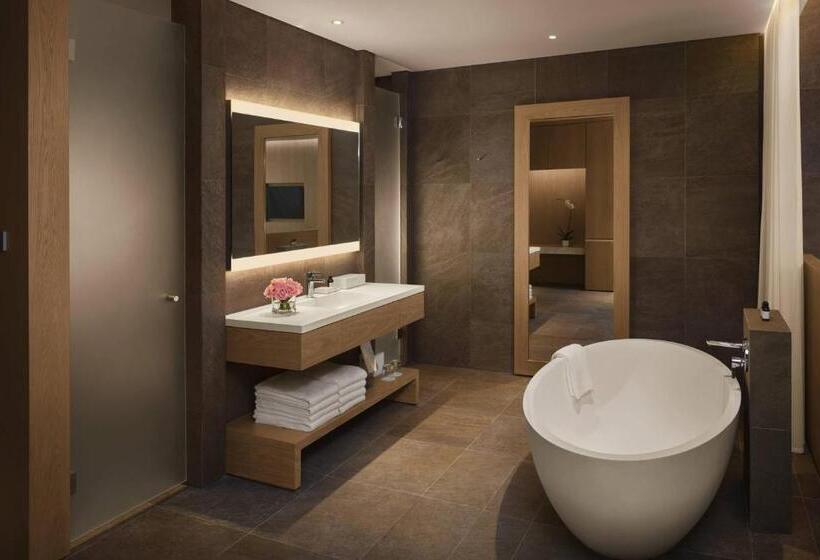 חדר סטנדרט עם מיטת קינג, The Sanya Edition