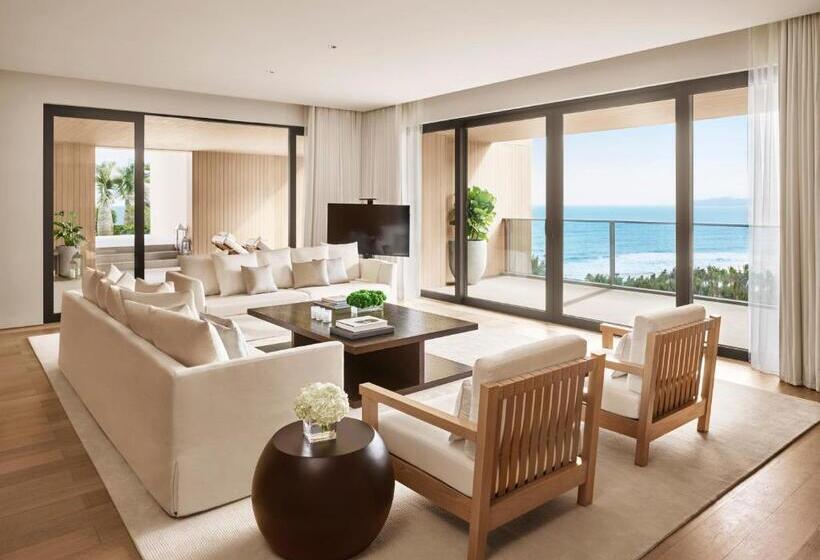 סוויטת פנטהאוז, The Sanya Edition