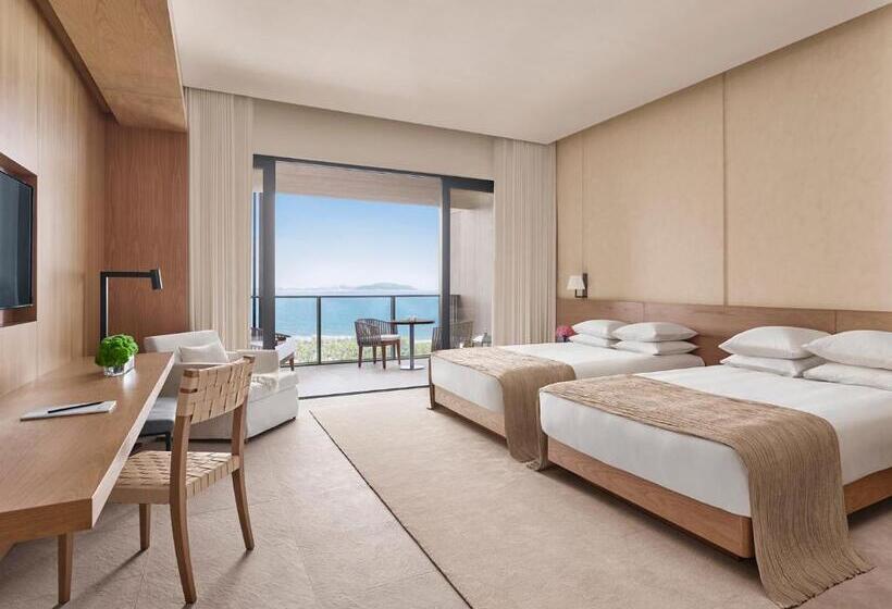 Номер Стандарт Вид на Море, The Sanya Edition