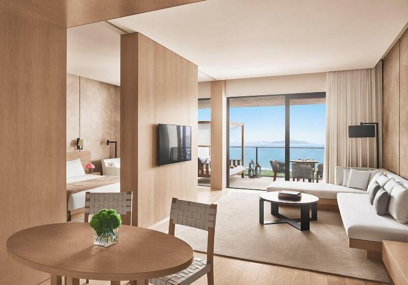 סוויטה נוף לגינה, The Sanya Edition