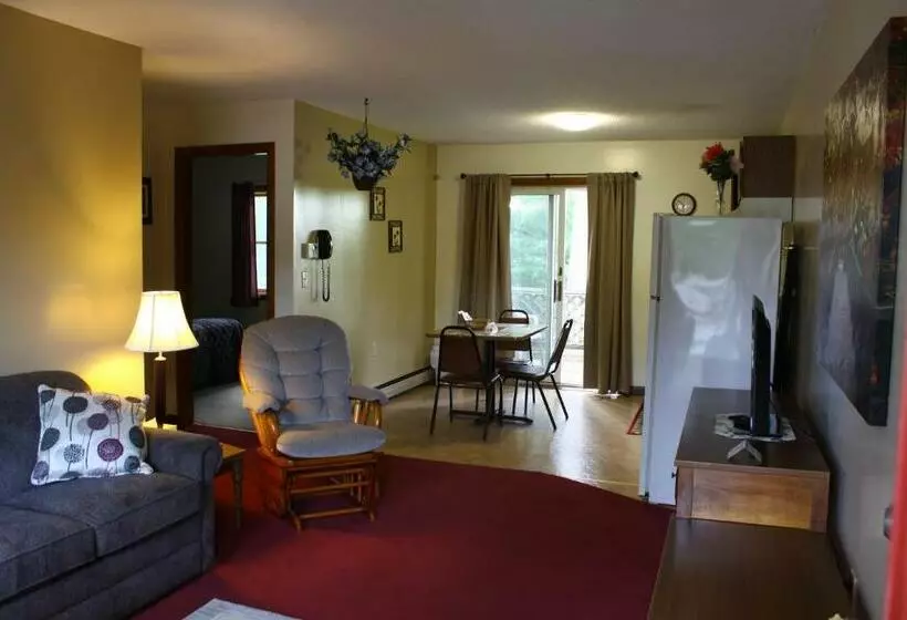 スイート, Milford Motel On The River