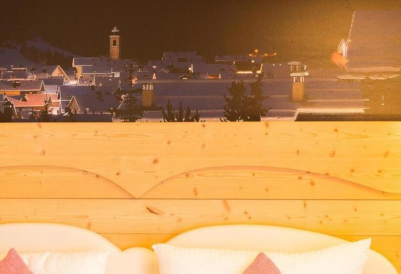 חדר סטנדרט עם מרפסת, Green Rose