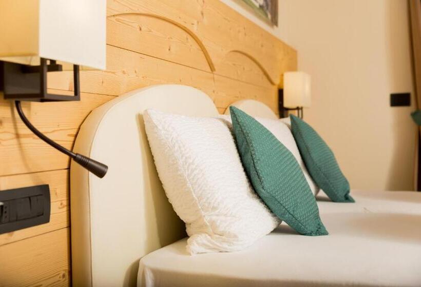 חדר סטנדרט נוף להרים, Green Rose