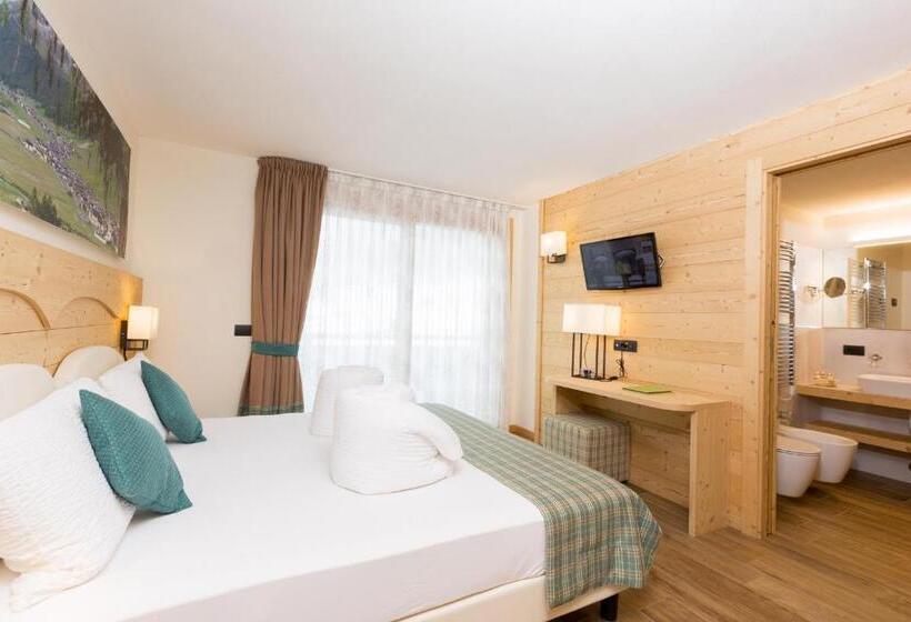 חדר סטנדרט נוף להרים, Green Rose