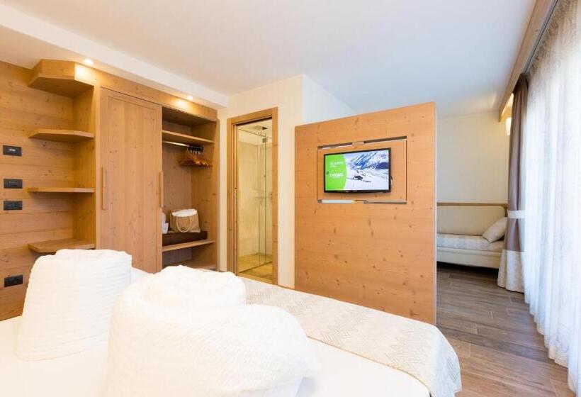 חדר סטנדרט לשלושה עם טרסה, Green Rose